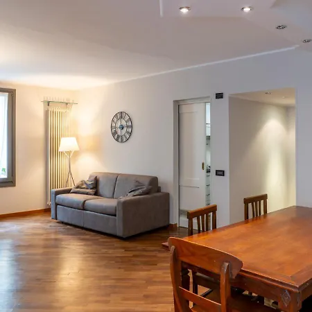 Bg Style Comfort & Elegance High Center * Bérgamo